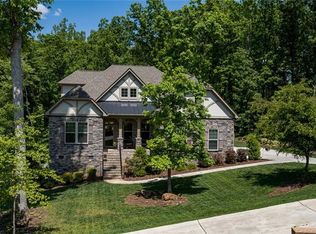 2313 Pine Valley Dr, Denver, NC 28037