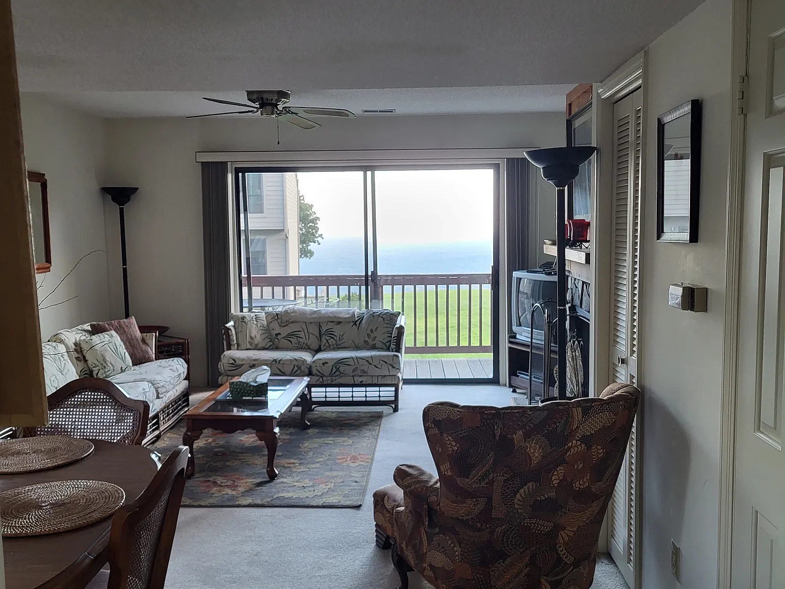 2 bed, 2.5 bath, 1080 sqft, $1,700 — Photo 1