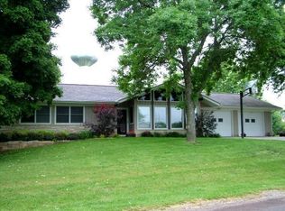 1330 Acorn St, Eudora, KS 66025
