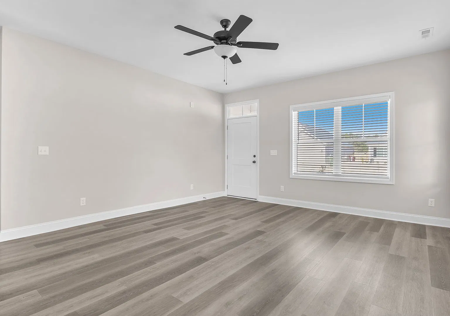 3-Bed, 2-Bath | The Landing at Lewis Creek — Photo 4