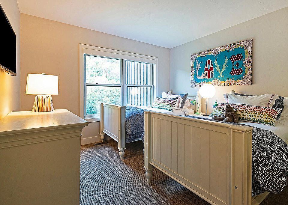 3rd Floor Guest Bedroom 1