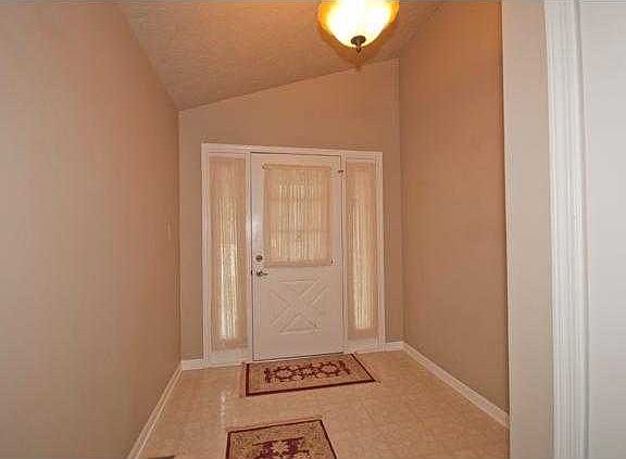 5th image of 2966 Horse Hill East Dr