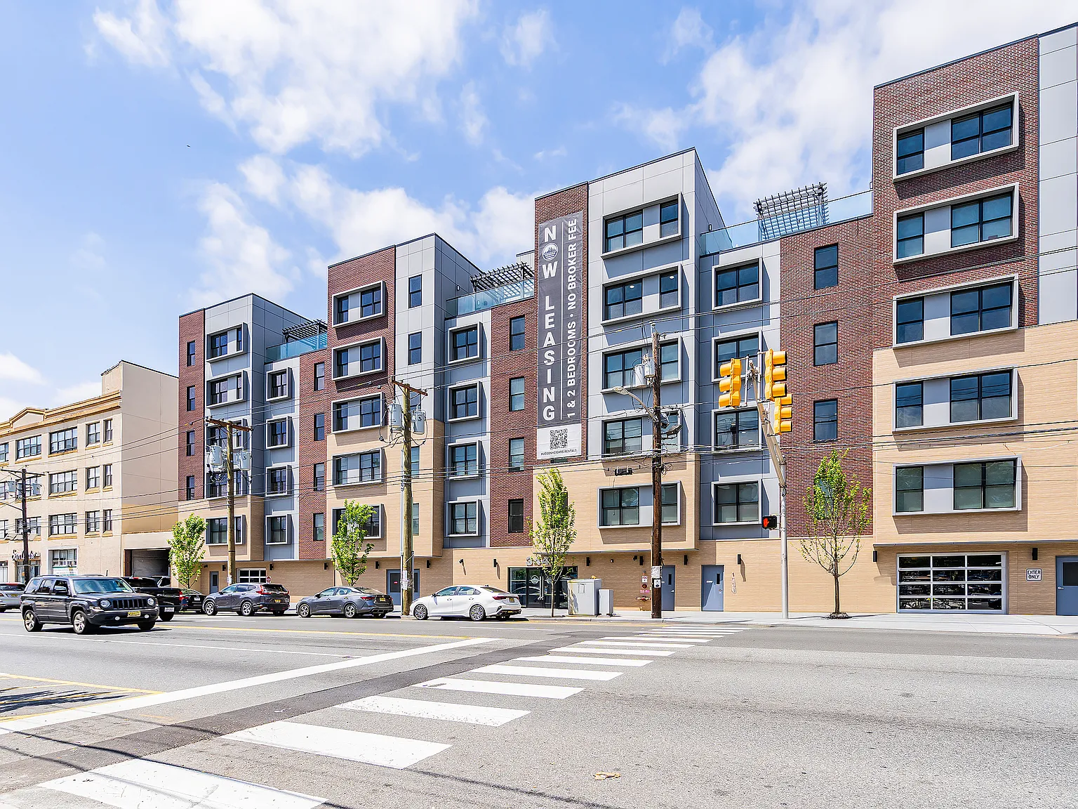 Hudson Heights — Photo 2