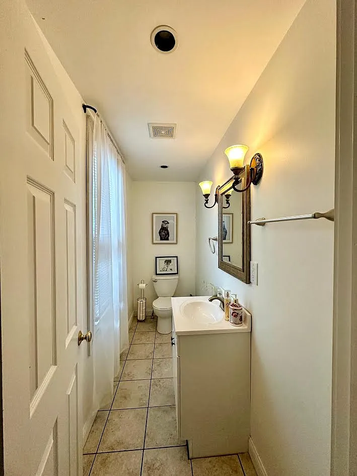 185 E Gates St — Photo 4