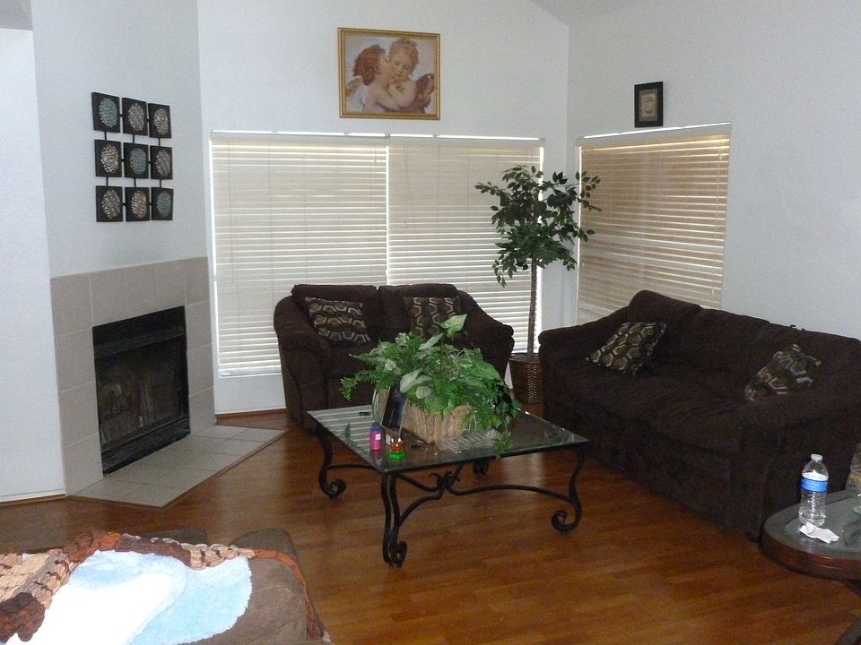 2nd image of 506 E Wescott Dr