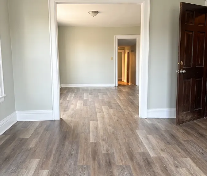 217 W Tupper St #2 — Photo 3