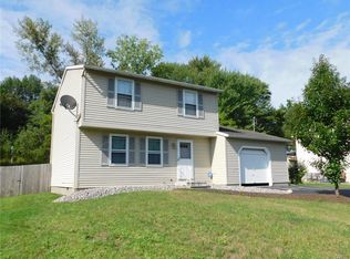 135 Alhan Pkwy, Syracuse, NY 13209