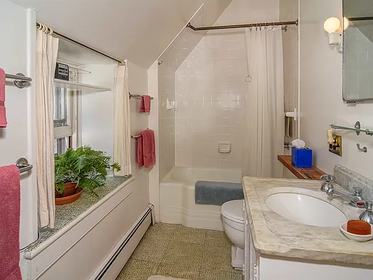 Sold by Robert E. Hill  | media 36