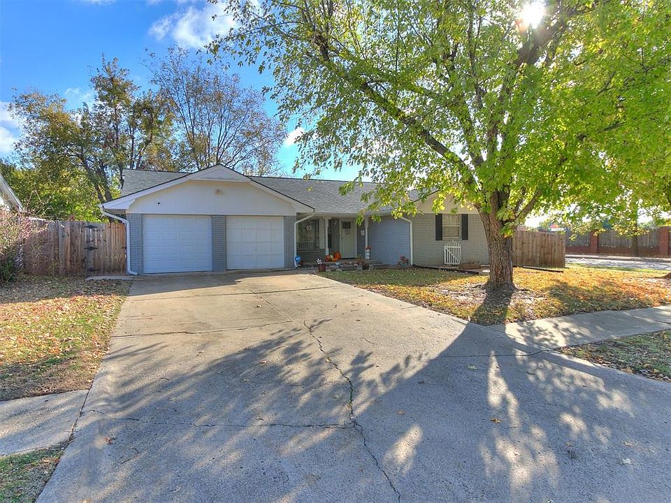 1st image of 201 Overton Dr