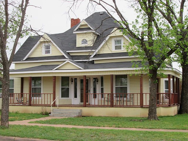 1st image of 1520 Avenue K