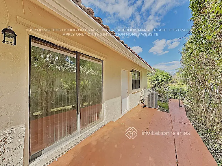12162 NW 23rd Mnr — Photo 14
