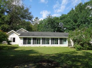110 Lasalle Ave, Houghton Lake, MI 48629