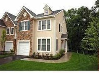 32 Mimi Rd, Old Bridge, NJ 08857
