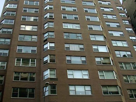 5th image of 114 E 72nd St #1D