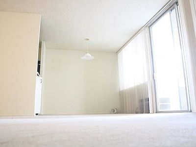 5th image of 11928 Darlington Ave APT 205