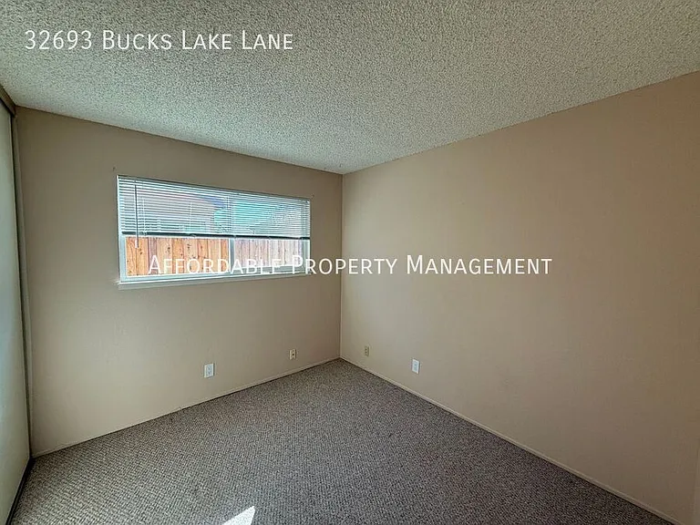 32693 Bucks Lake Ln — Photo 14