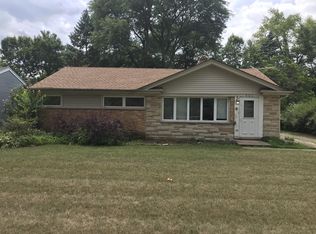 553 E Baldwin Rd, Palatine, IL 60074