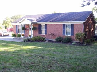 455 Oakrun Dr, Mount Washington, KY 40047