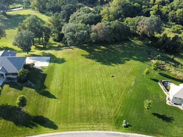 Leaf Point, Lynd, MN 56157