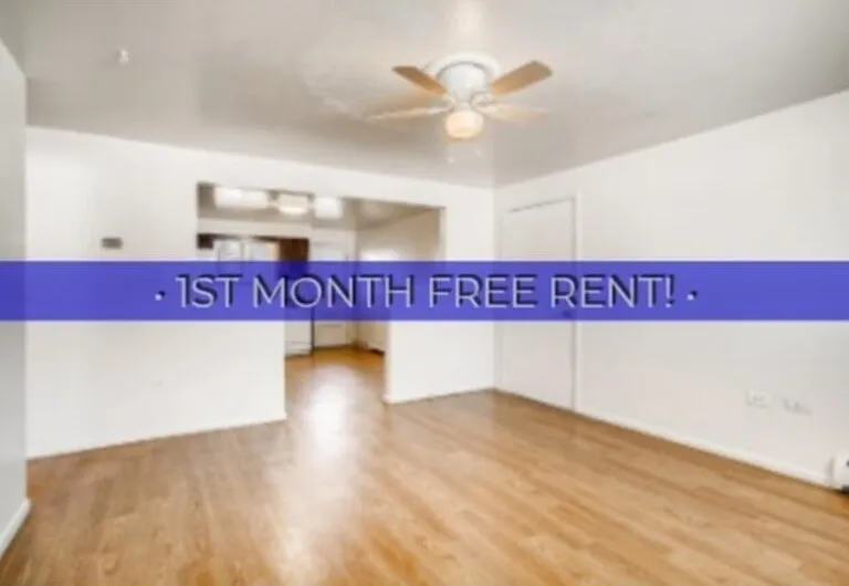 290 S Hoyt St #4 — Photo 1