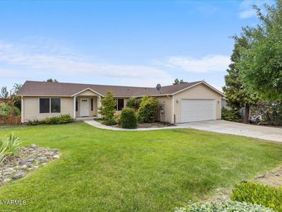 6402 Ridgeway Dr, Yakima, WA, 98901