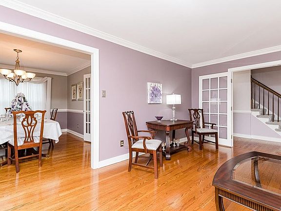 5th image of 2340 Stuts Ln