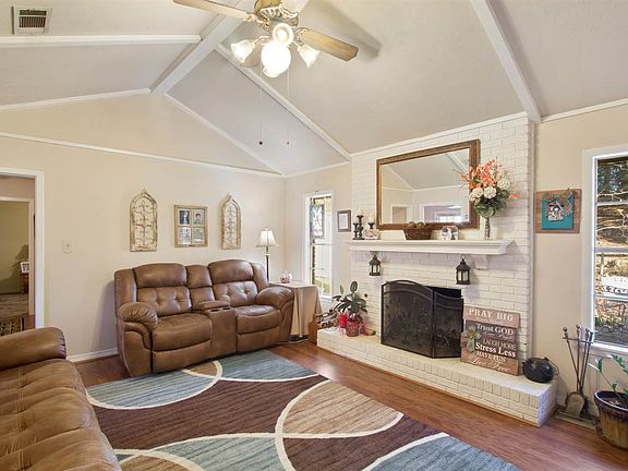 2nd image of 432 Randall Dr