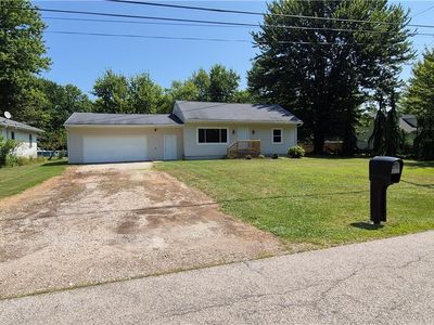 2212 Tryon Rd, Ashtabula, OH, 44004