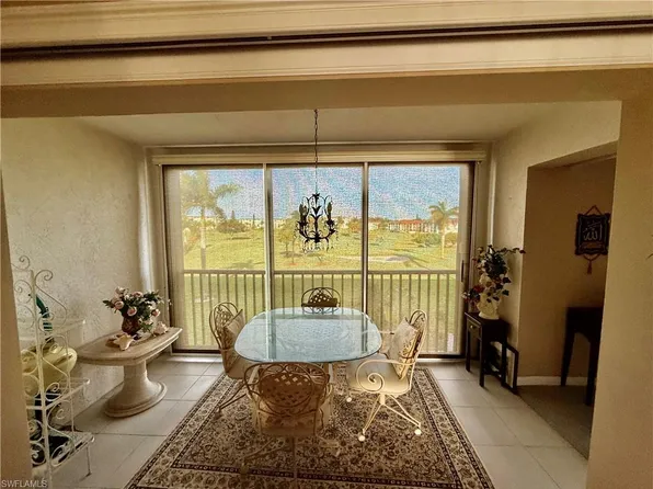 1 High Point CIR W #303, NAPLES, FL 34103