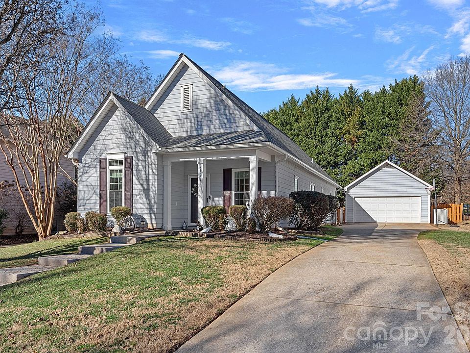 1st image of 8221 Ballymore Ct