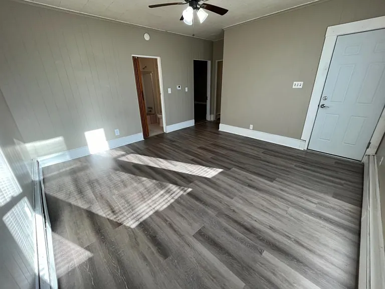 62 Jefferson St #3R — Photo 11