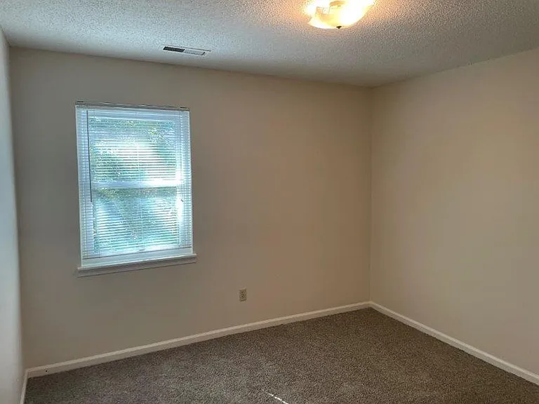 2519 Hawksbury Ln — Photo 23