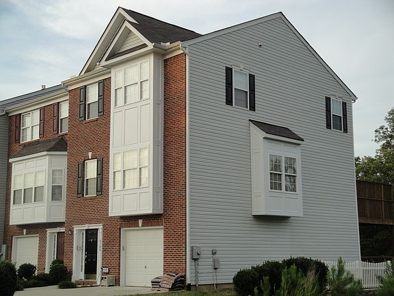 4106 Lillington - side view
