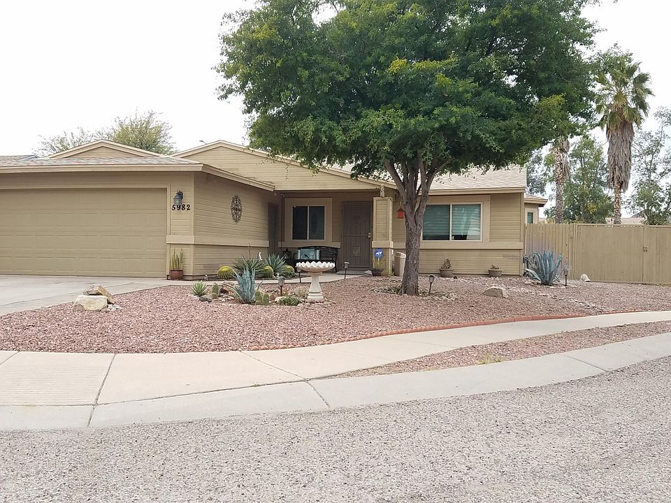 1st image of 5982 S Pin Oak Dr