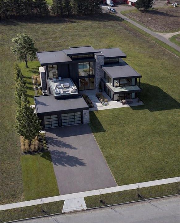 1st image of 1070 Snyders Flats Rd