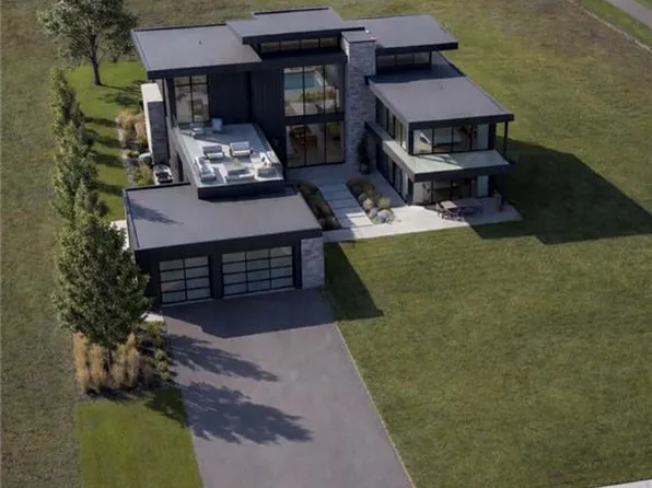 1070 Snyders Flats Rd, Woolwich, ON N0B 1K0