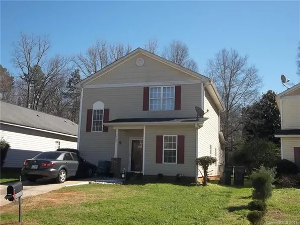 3625 Bullard St, Charlotte, NC 28208