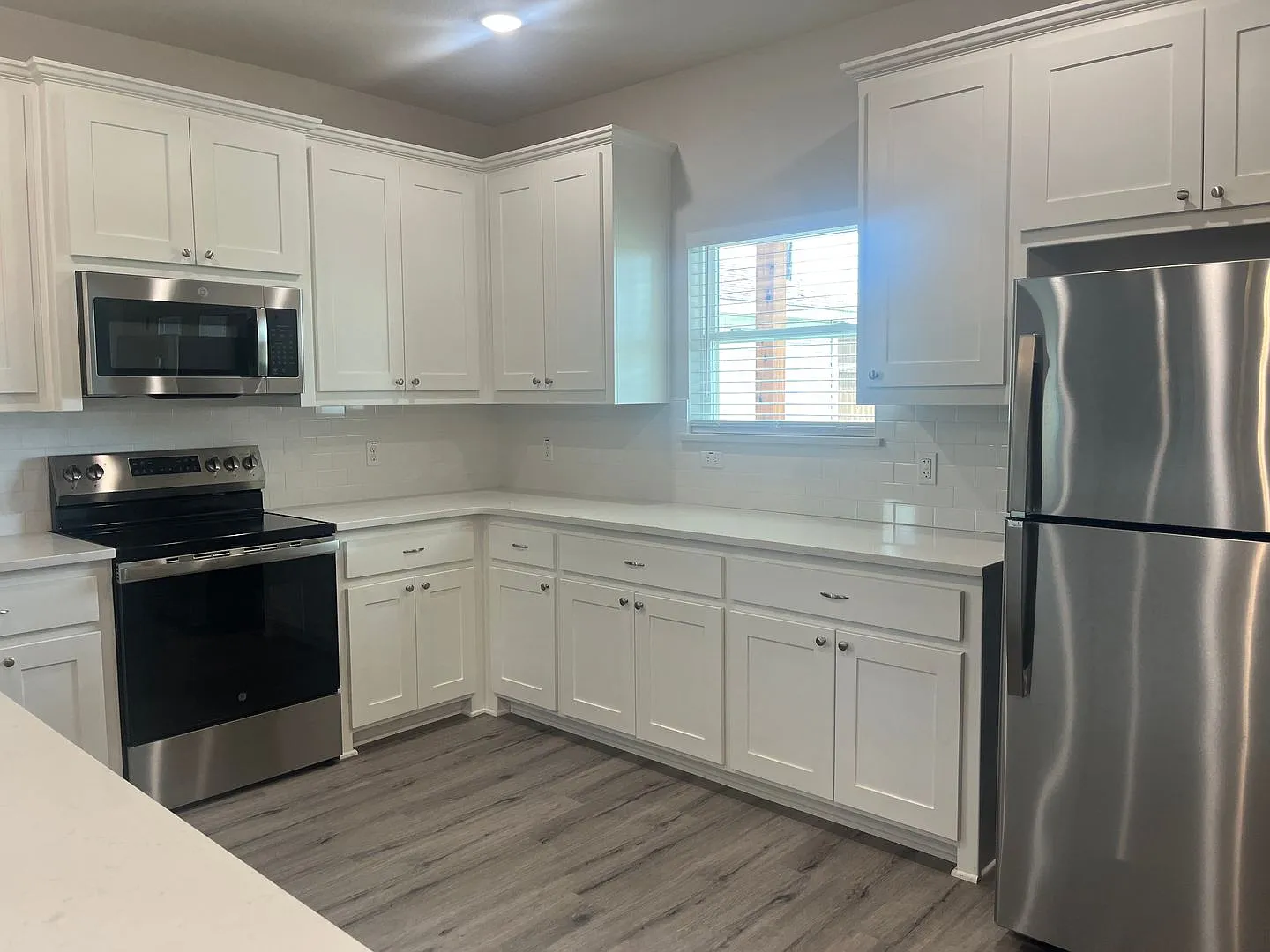 TCU - 2853 S Hills Ave — Photo 3