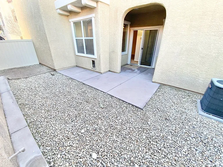8569 Rhamus Ct — Photo 33