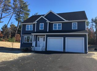 1 Braemar Cir, Tyngsboro, MA 01879