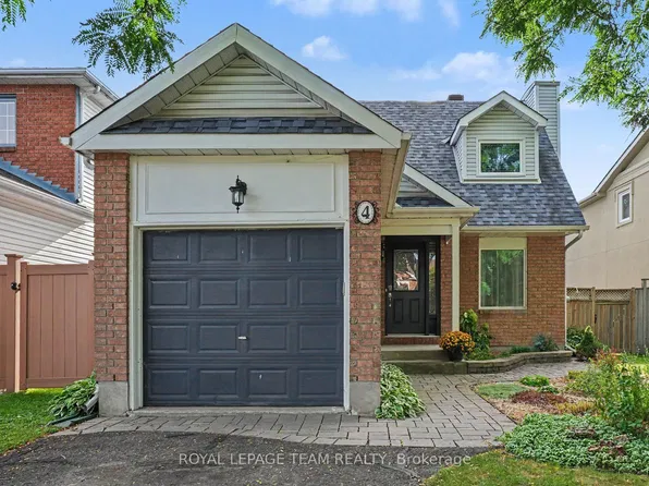 4 Degas Ct, Ottawa, ON K1G 5S8
