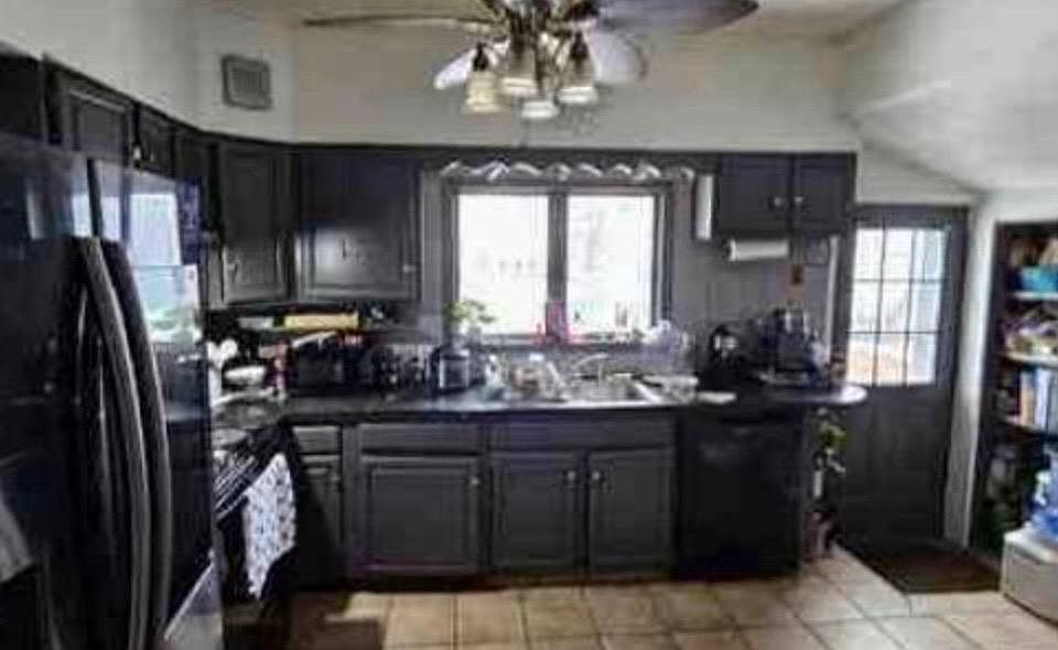 2nd image of 264 Birch St