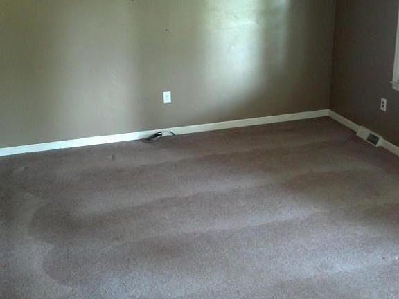 5th image of 5422 N Lake Dr