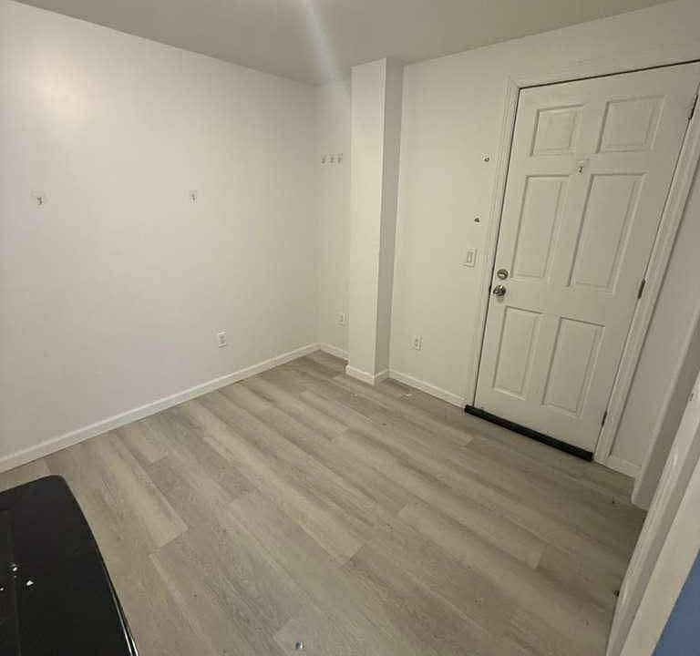 1st image of 117 Schaefer St #G