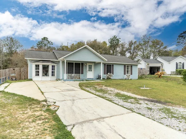 6 Flora Cv, Crestview, FL 32539