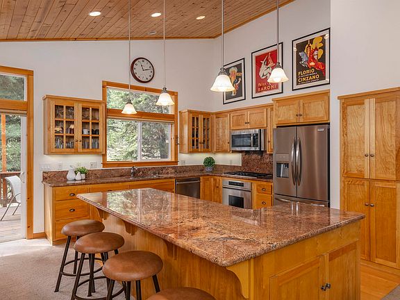 4th image of 12655 Bernese Ln