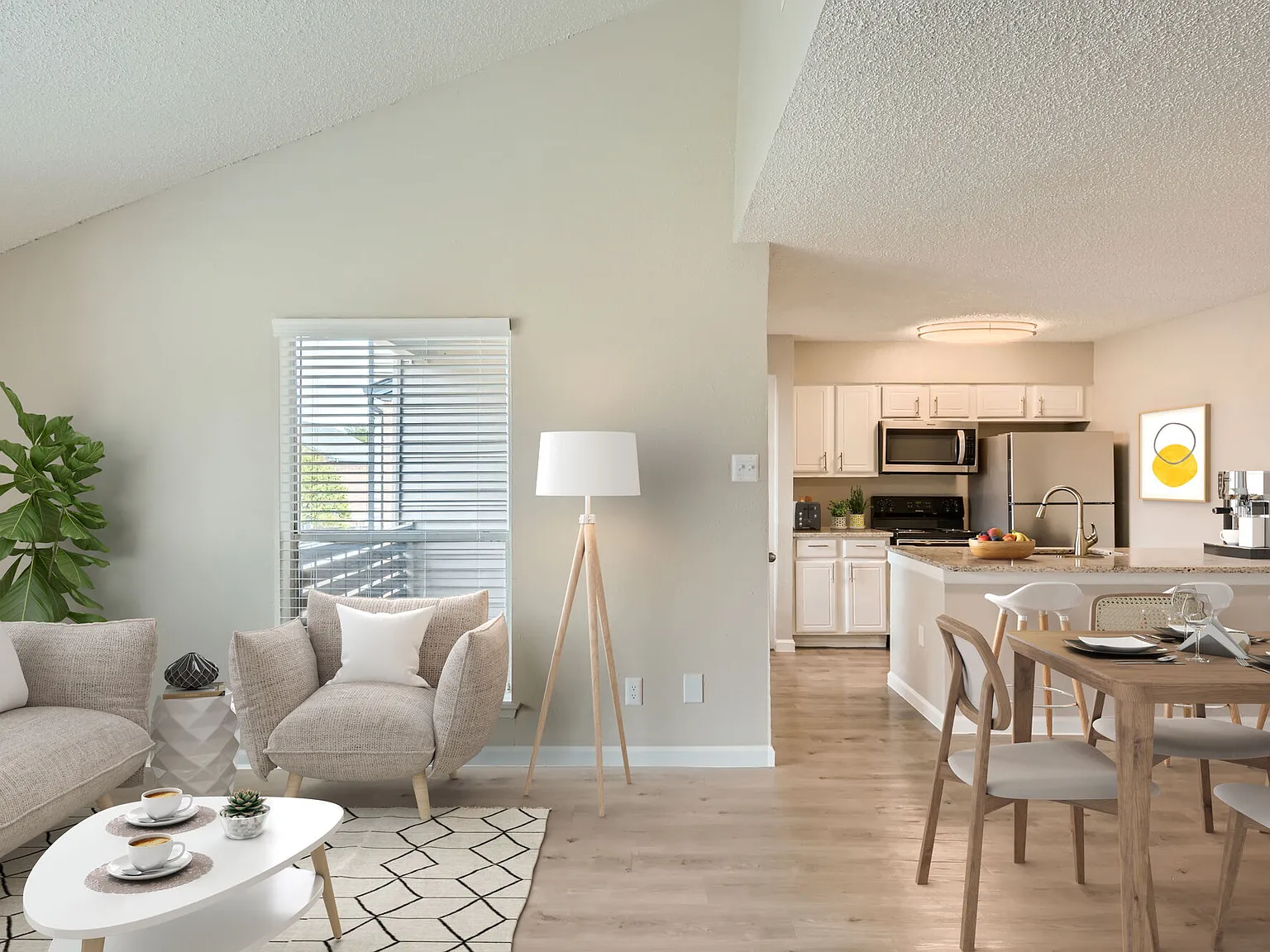 The Lydian Apartments — Photo 2