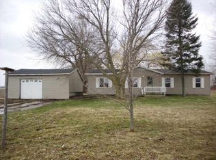 78 E Townline Rd, Auburn, MI 48611