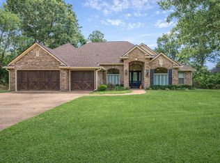1020 Shadowood Dr, Marshall, TX 75672