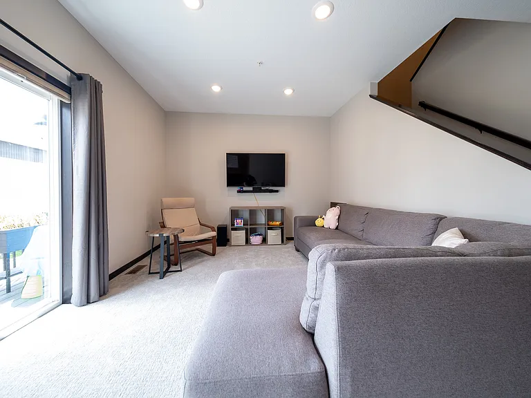 10240 3rd St NE #D — Photo 6